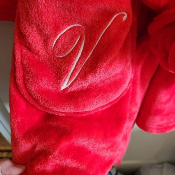 VICTORIA'S Secret Plush Fleece Embroidered Short Tie Robe Size Medium Large - Picture 4 of 5